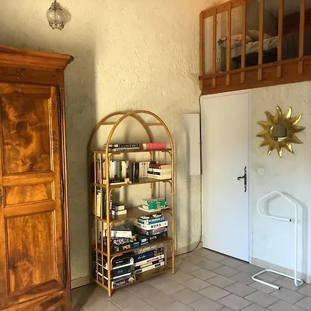 Provencale Avec Piscine Et Grand Jardin